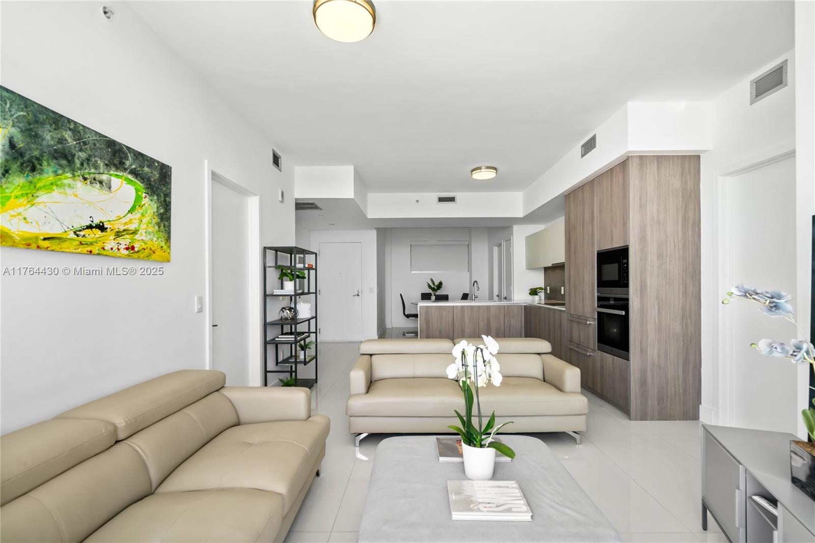 2900 NE 7th Ave #1003, Miami FL 33137