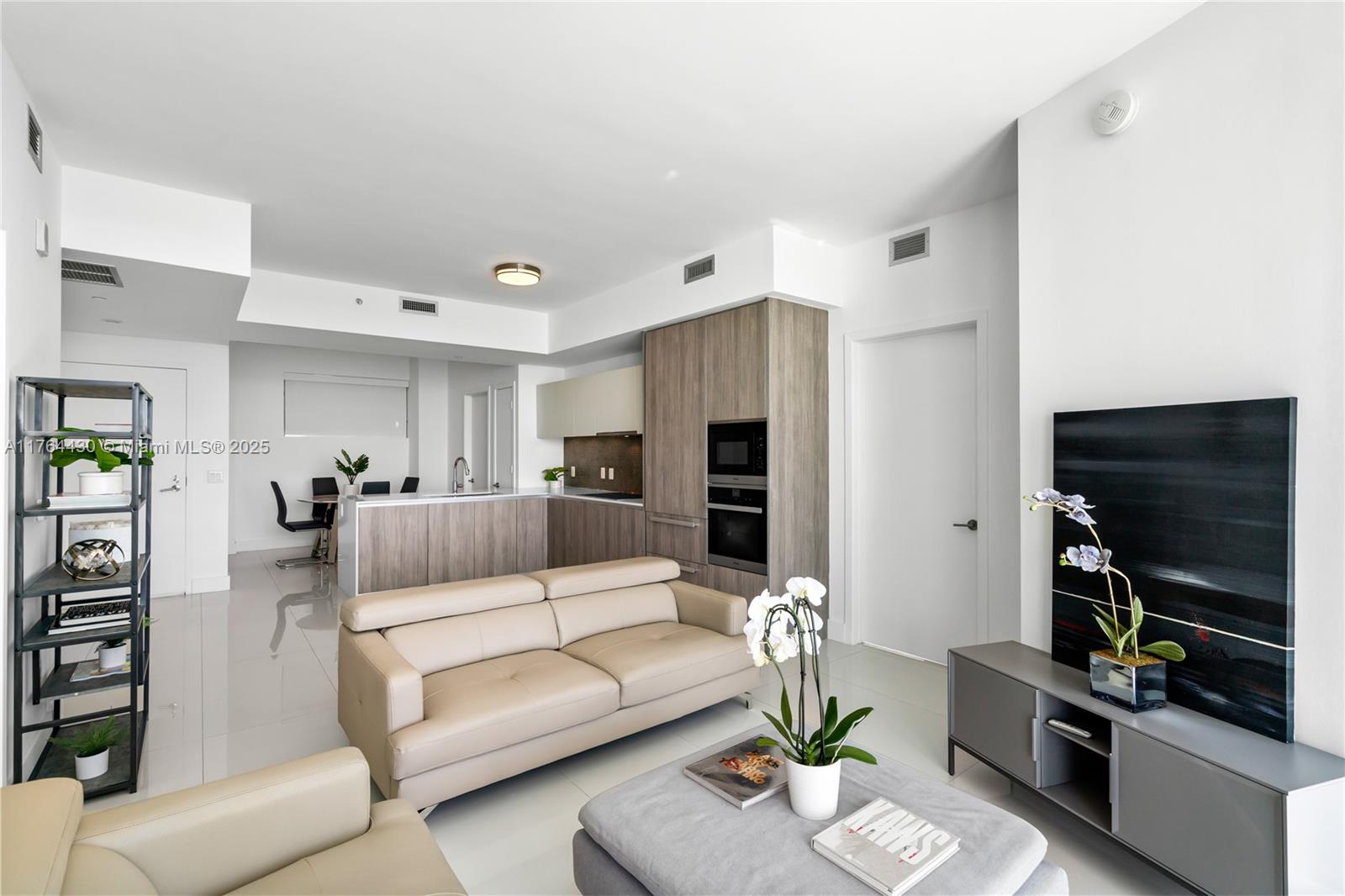 2900 NE 7th Ave #1003, Miami FL 33137