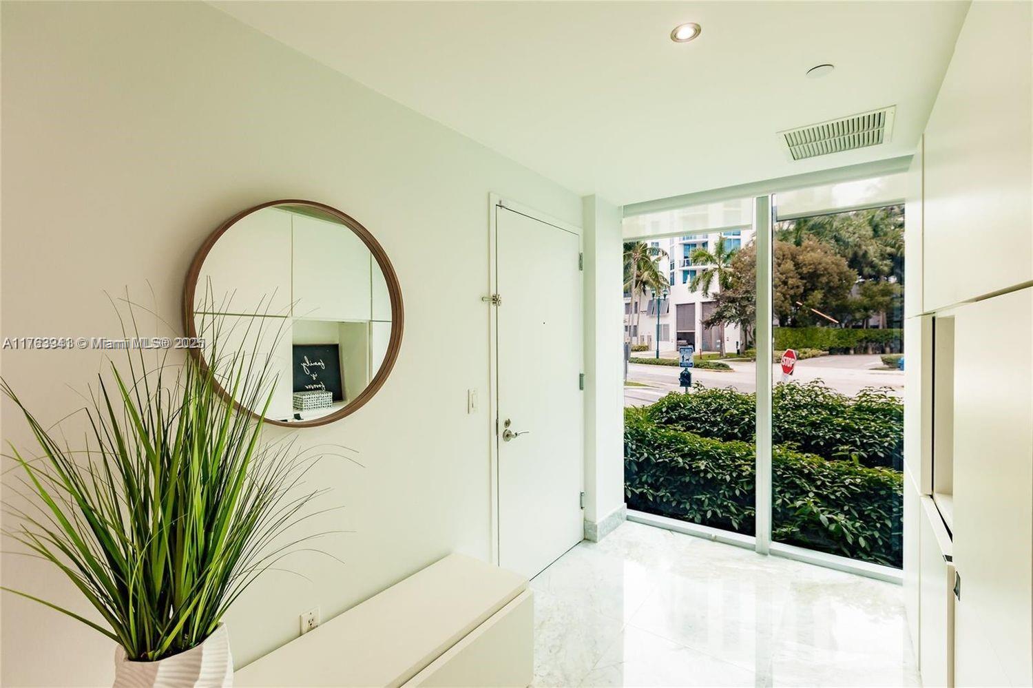 2950 NE 188th St #150, Aventura FL 33180