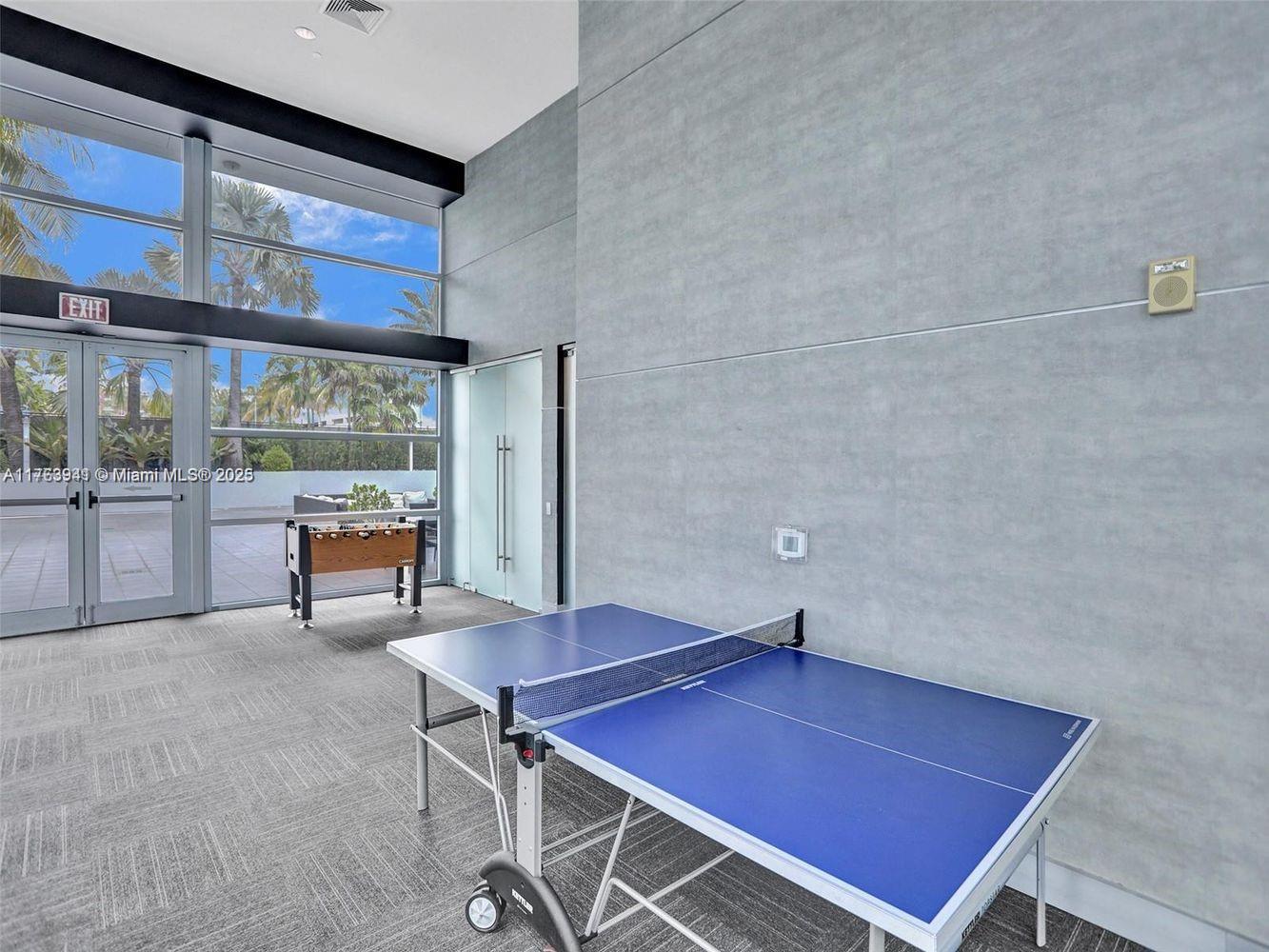 2950 NE 188th St #150, Aventura FL 33180