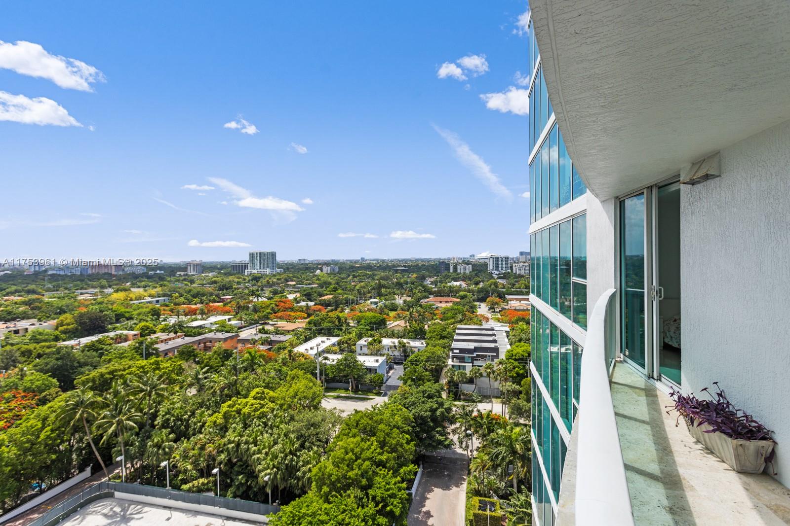 2101 BRICKELL AV #1411, Miami FL 33129