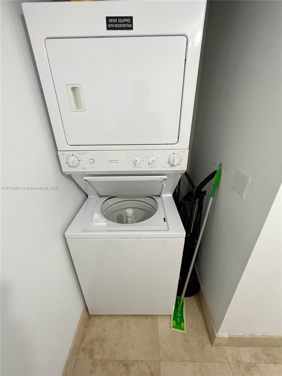 Listing Photo 14