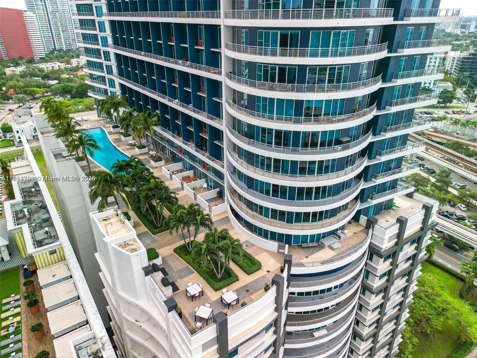 60 SW 13th St #1116, Miami FL 33130