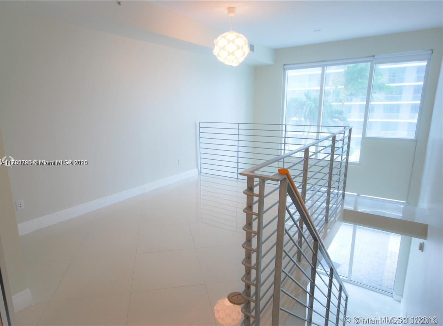 60 SW 13th St #1116, Miami FL 33130