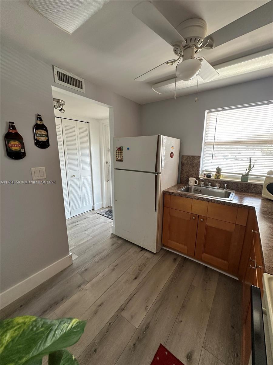 9041 Sunrise Lakes Blvd #106, Sunrise, Florida image 13