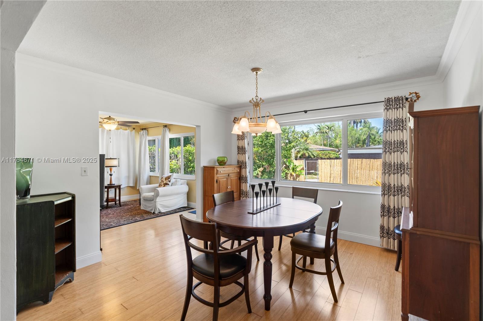 Listing Photo 15