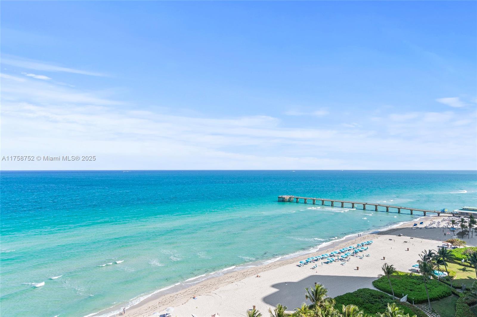 Apartamento à Venda em Sunny Isles Beach, FL