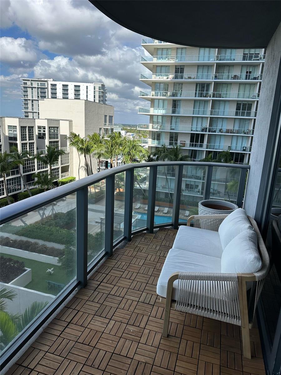 121 NE 34th St #1109, Miami FL 33137