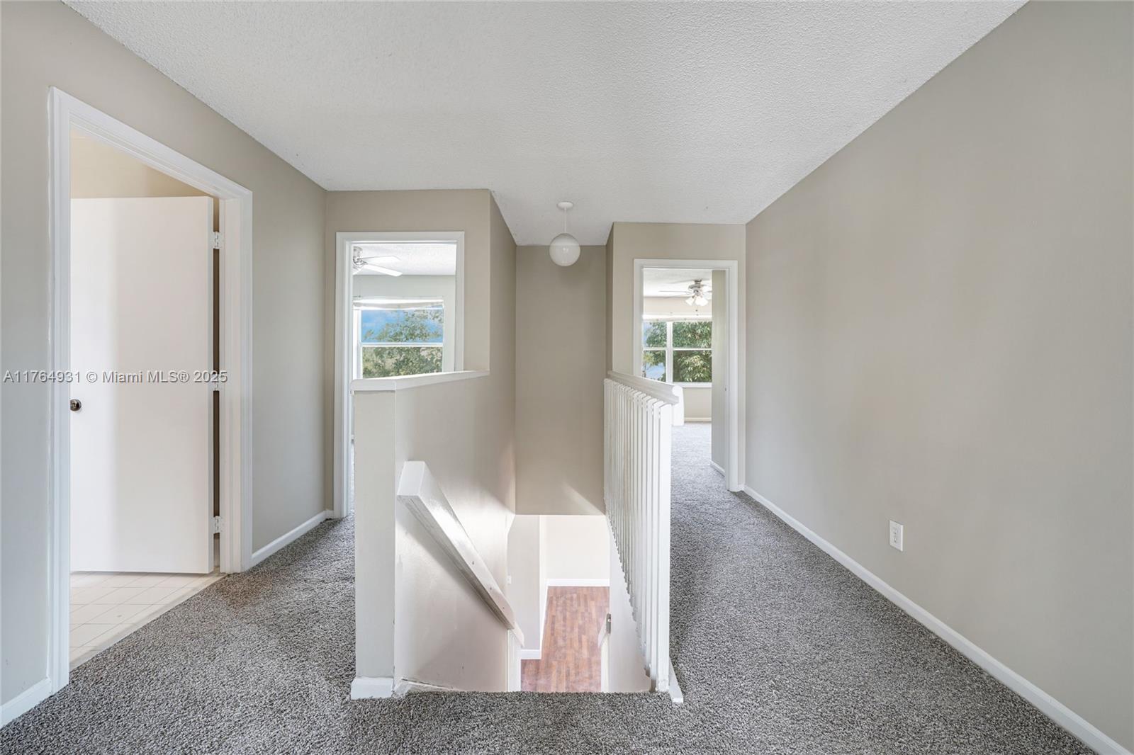 Listing Photo 14