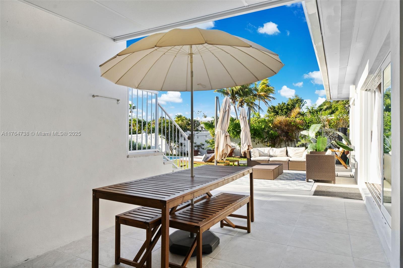 7770 Hawthorne Ave, Miami Beach, Florida image 44