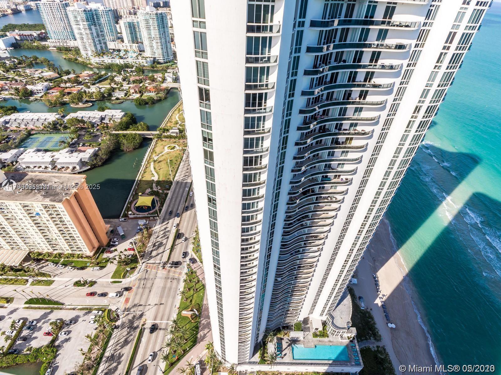 Apartamento para Alugar em Sunny Isles Beach, FL