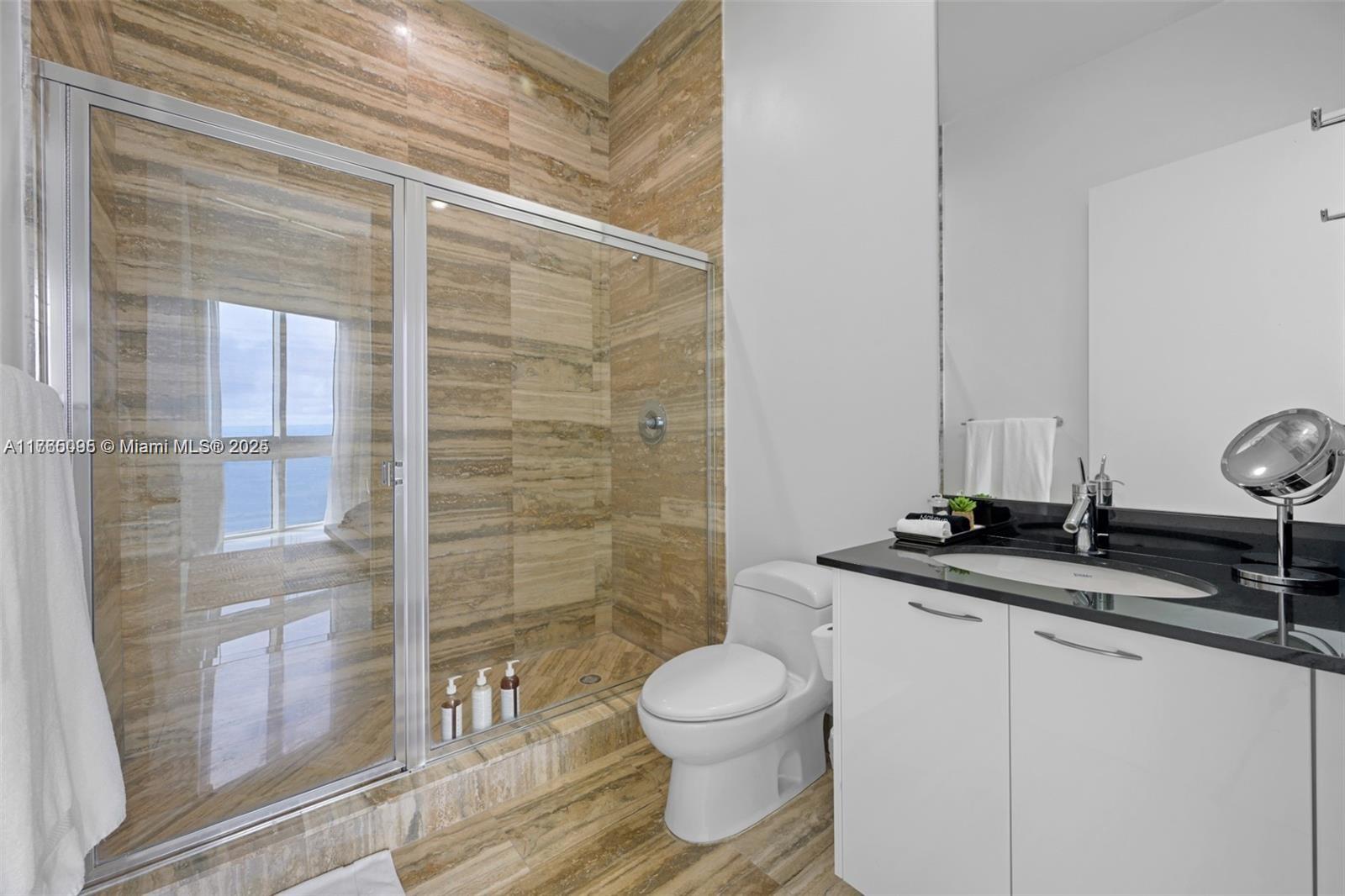 15811 COLLINS #4206, Sunny Isles Beach FL 33160