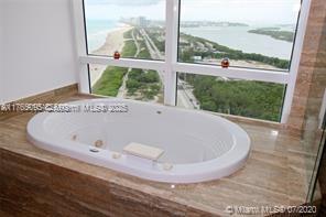 15811 COLLINS #4206, Sunny Isles Beach FL 33160
