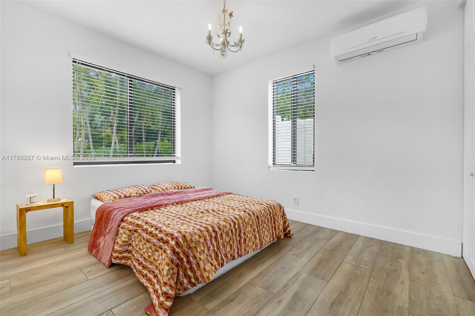 12023 NE 8th Ave, Biscayne Park, Florida image 15