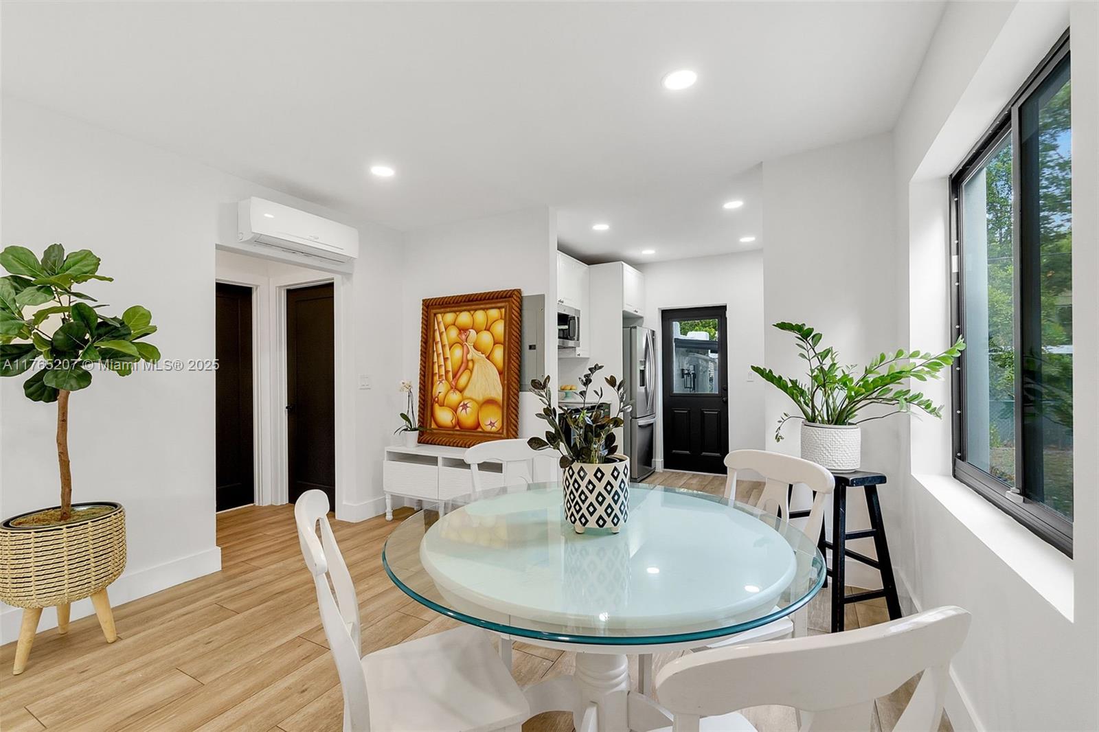 12023 NE 8th Ave, Biscayne Park, Florida image 7