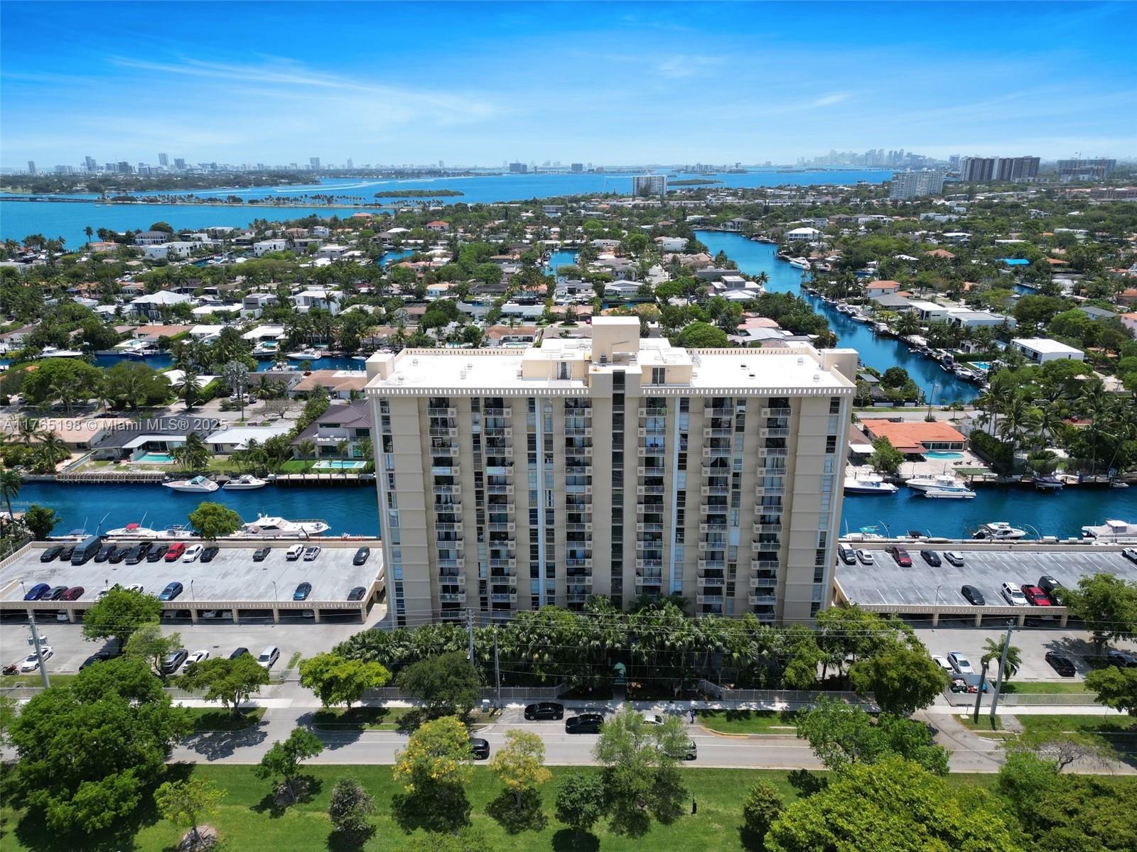2350 NE 135th St #1101, North Miami, Florida image 16