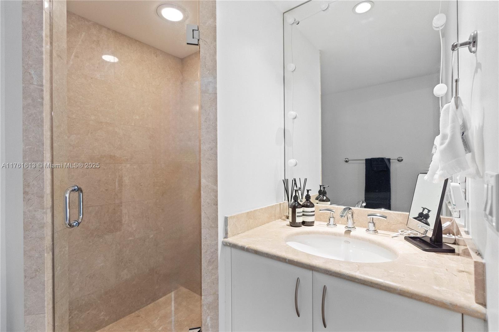 1331 Brickell Bay Dr #4409, Miami FL 33131
