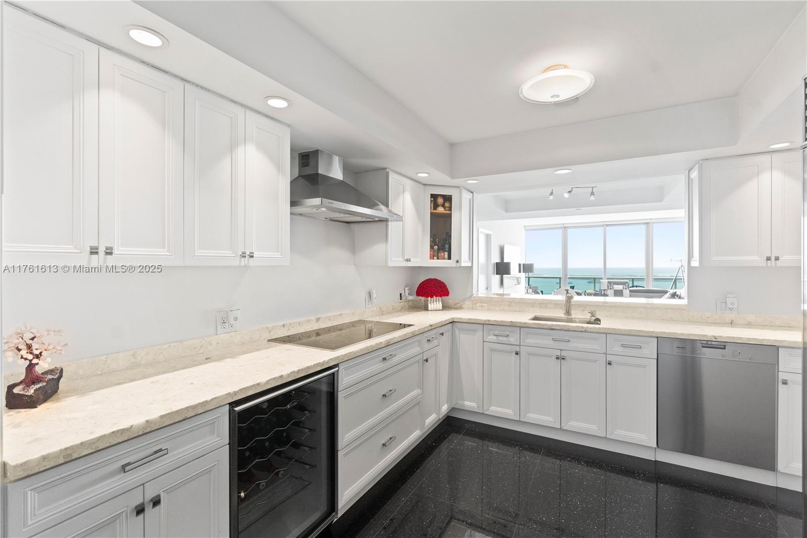 1331 Brickell Bay Dr #4409, Miami FL 33131