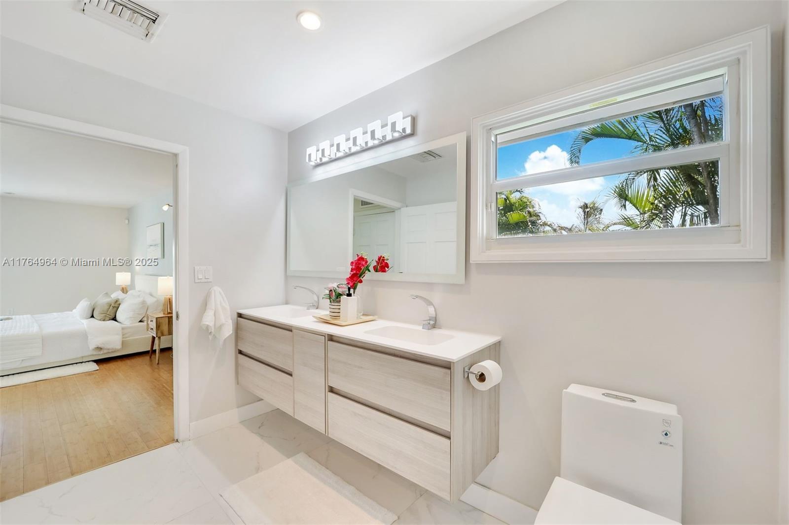 13575 SW 72nd Ave, Pinecrest, Florida image 22