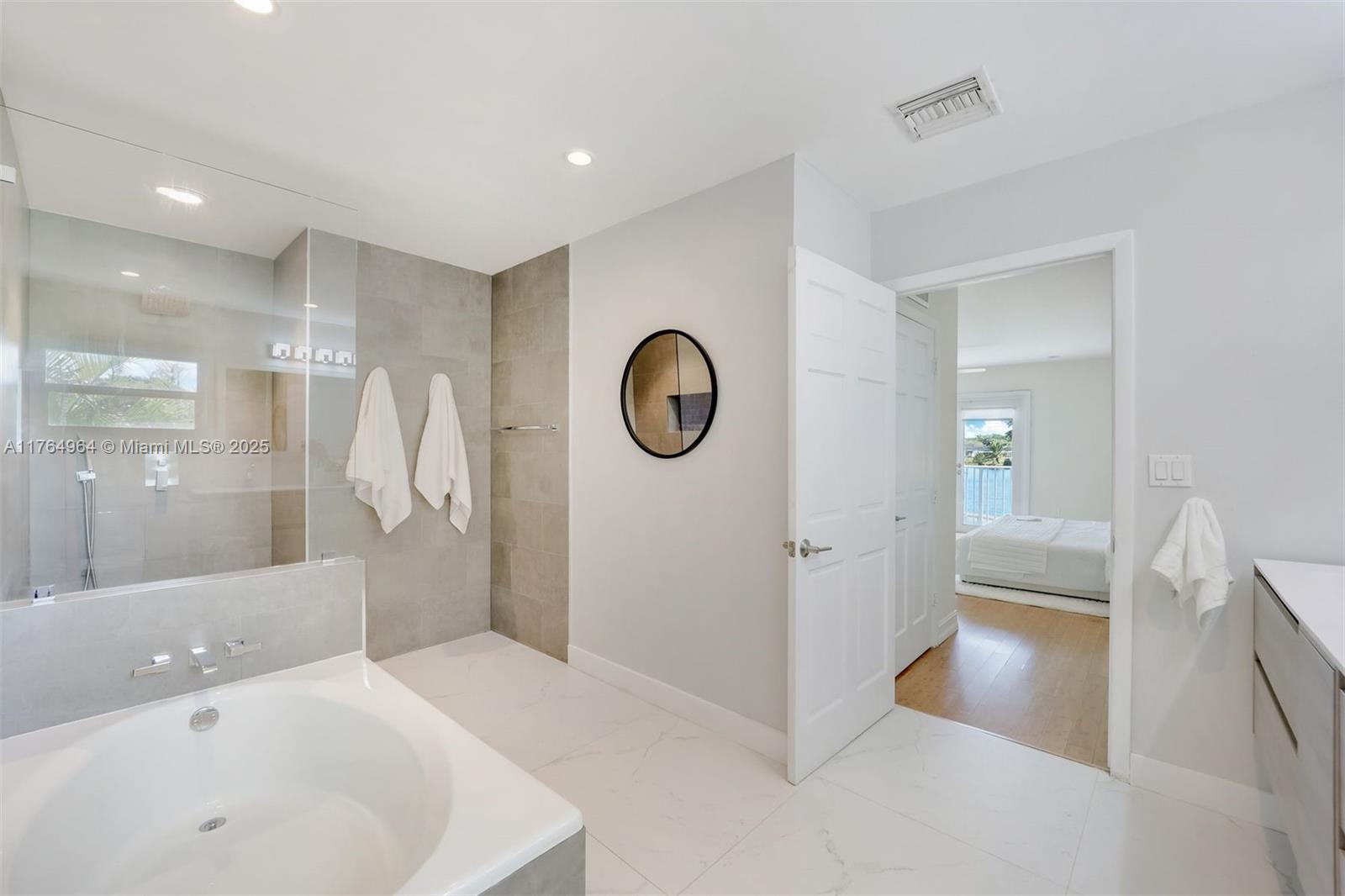 13575 SW 72nd Ave, Pinecrest, Florida image 23