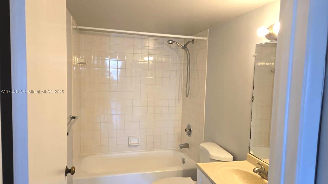 840 Independence Dr #840F, Homestead, Florida image 18