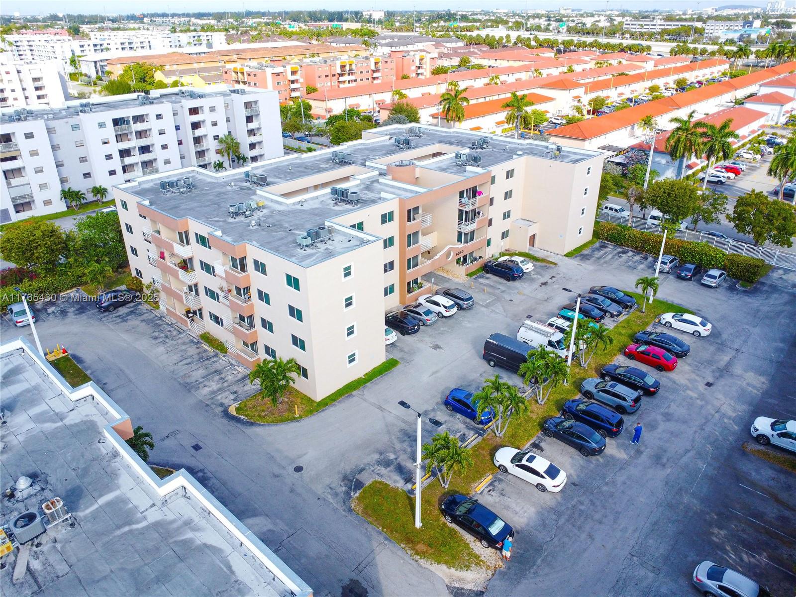 Listing Photo 8