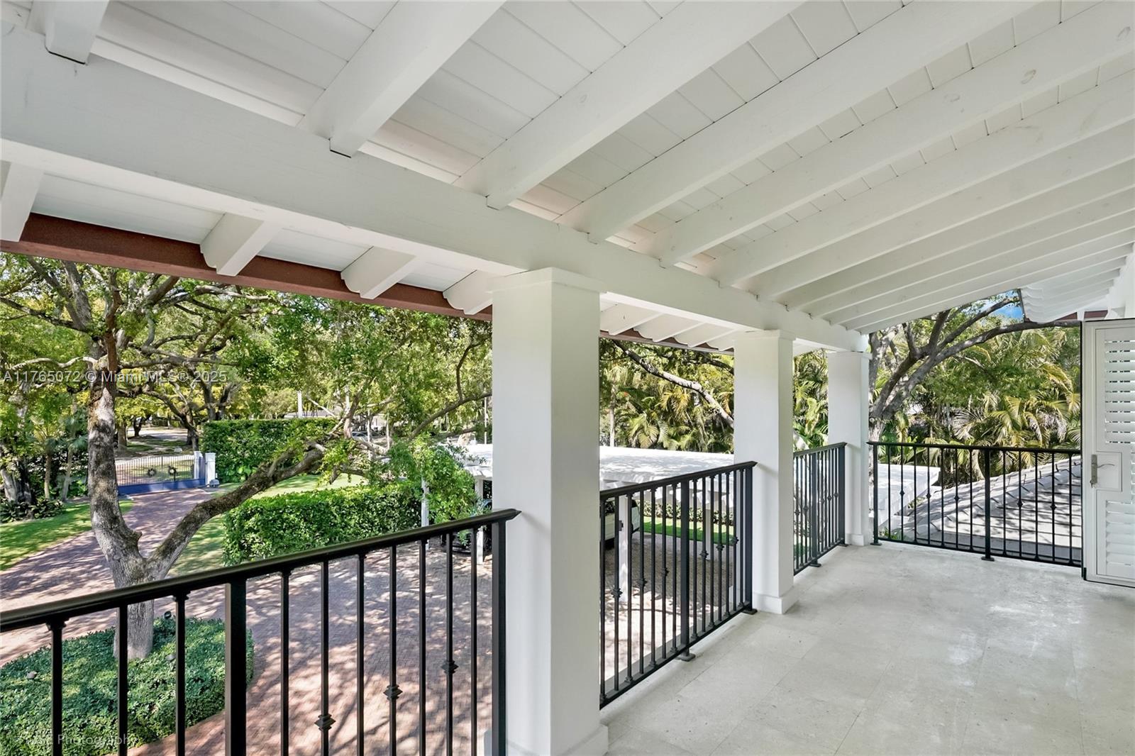 4550 Sunset Dr, Coral Gables, Florida image 34