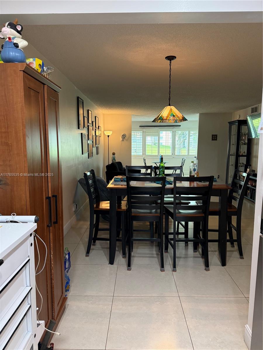 9741 Sunrise Lakes Blvd #107, Sunrise, Florida image 11