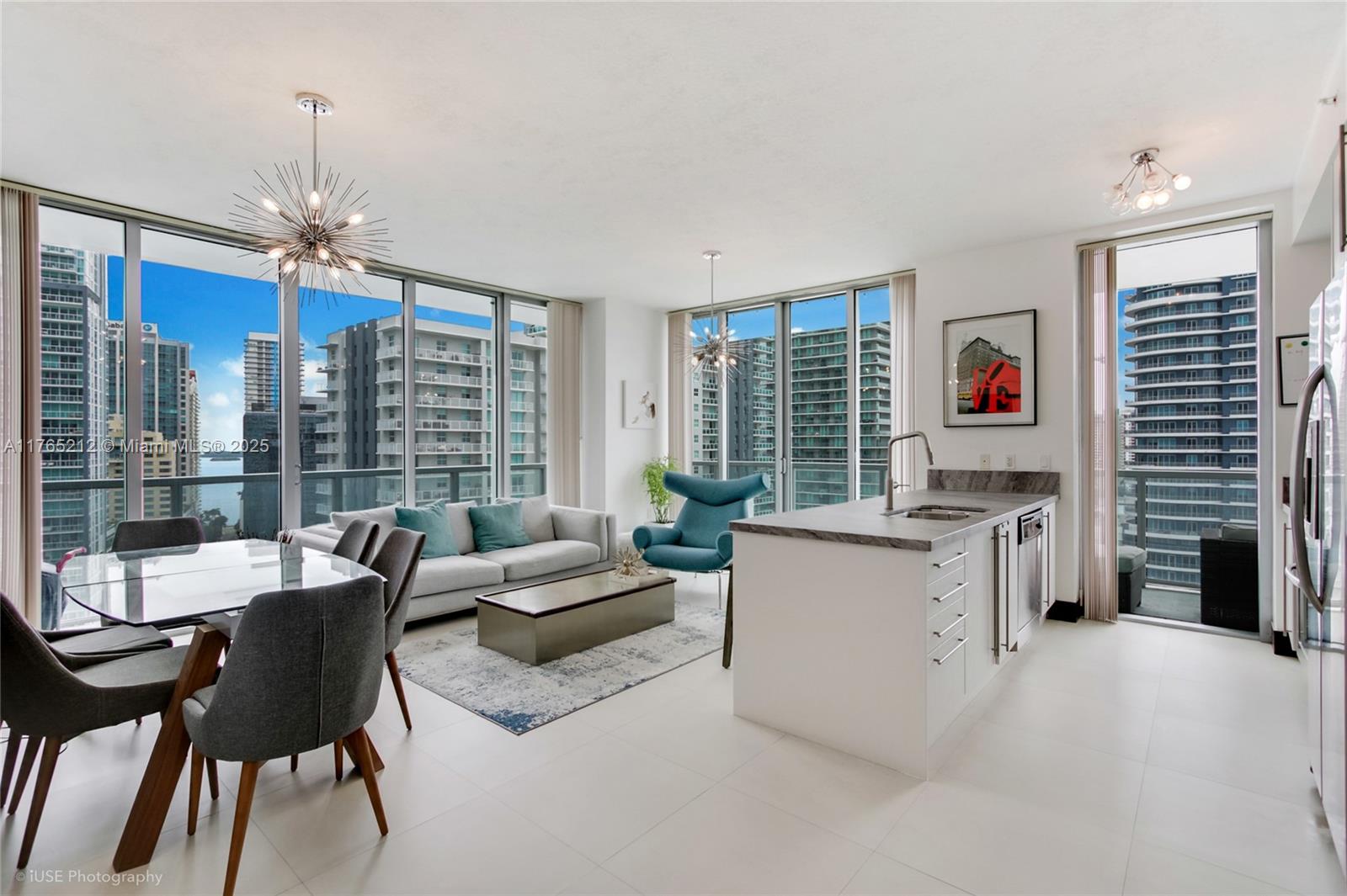 Apartamento à Venda em Miami, FL