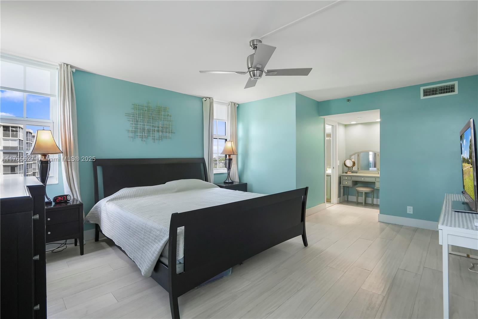 3520 Oaks Way #810, Pompano Beach, Florida image 15