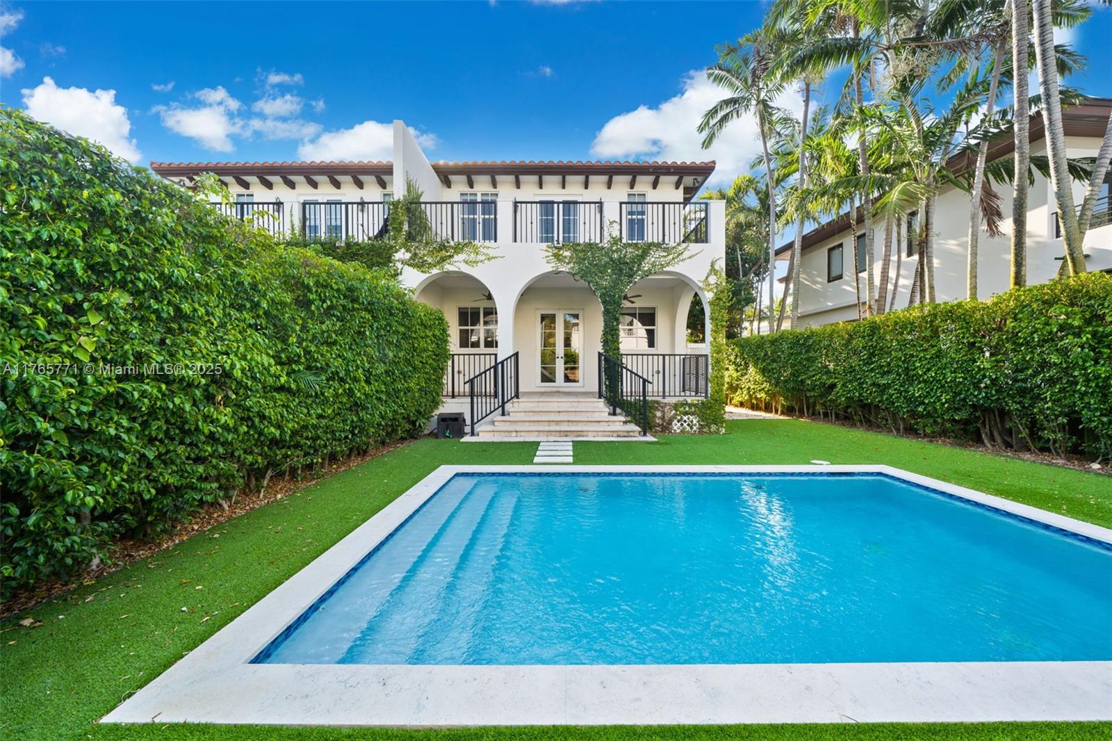 464  Fernwood Rd #B For Sale A11765771, FL