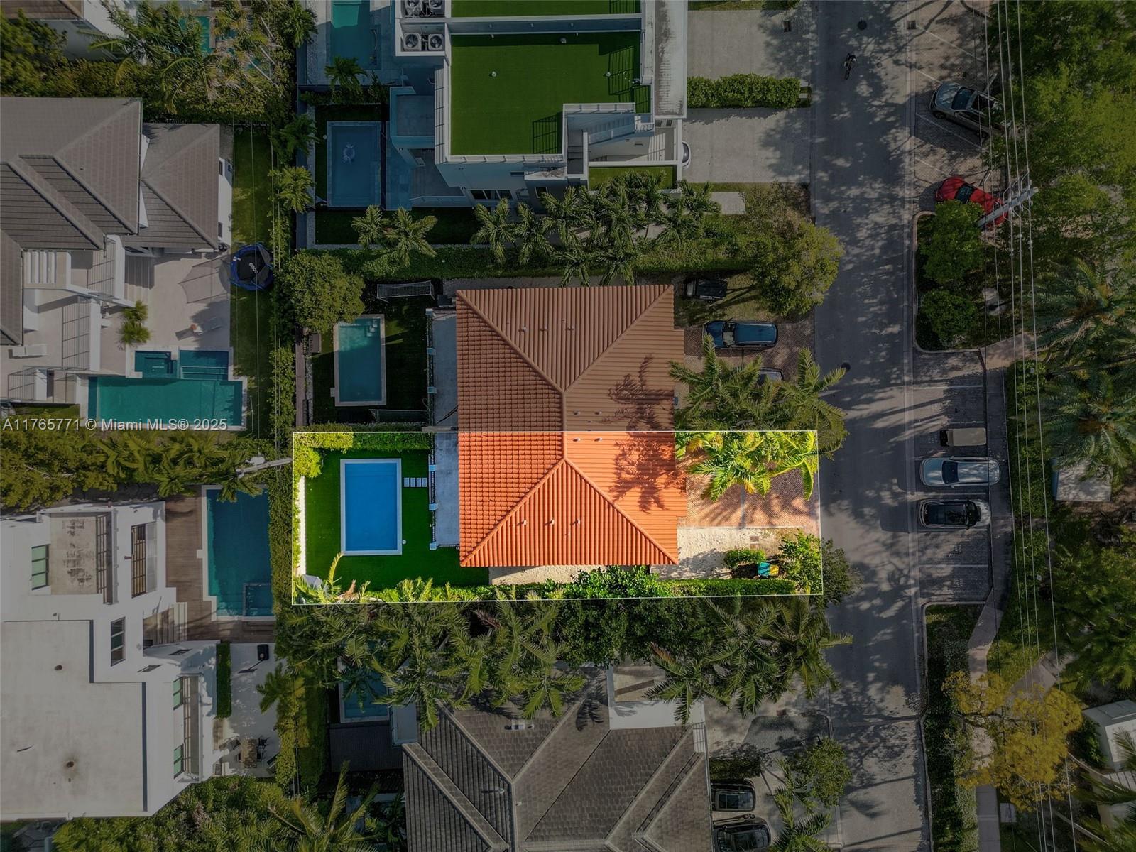 464 Fernwood Rd #B, Key Biscayne, Florida image 38