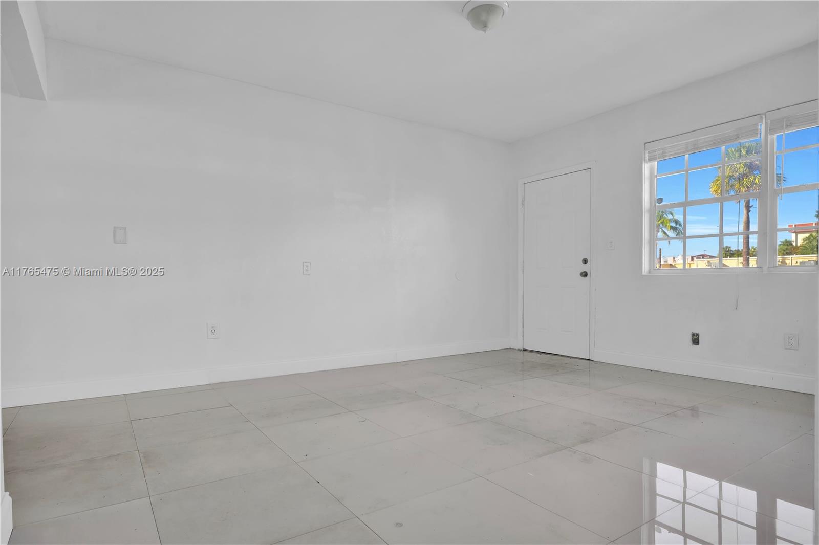 1290 NE 162nd St, North Miami Beach, Florida image 18