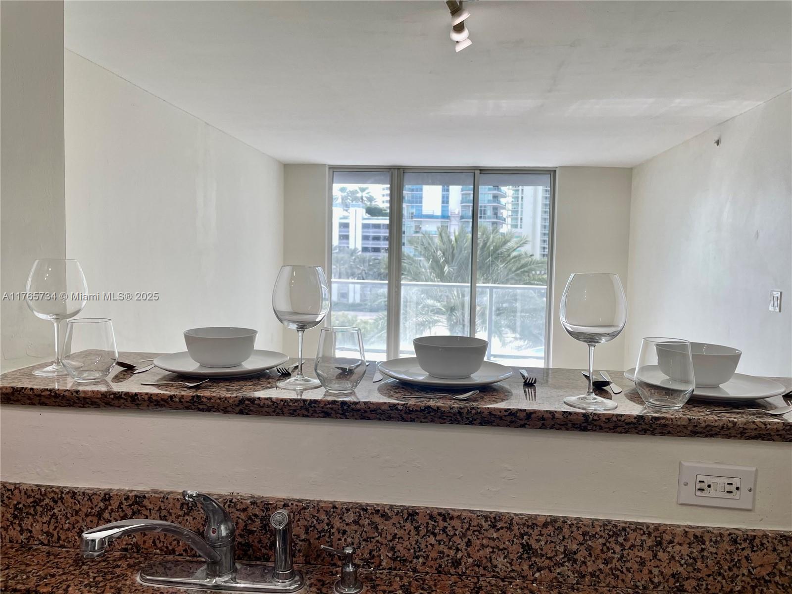 1155 Brickell Bay Dr #307, Miami FL 33131