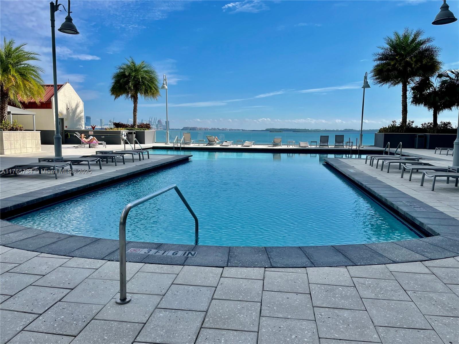 1155 Brickell Bay Dr #307, Miami FL 33131