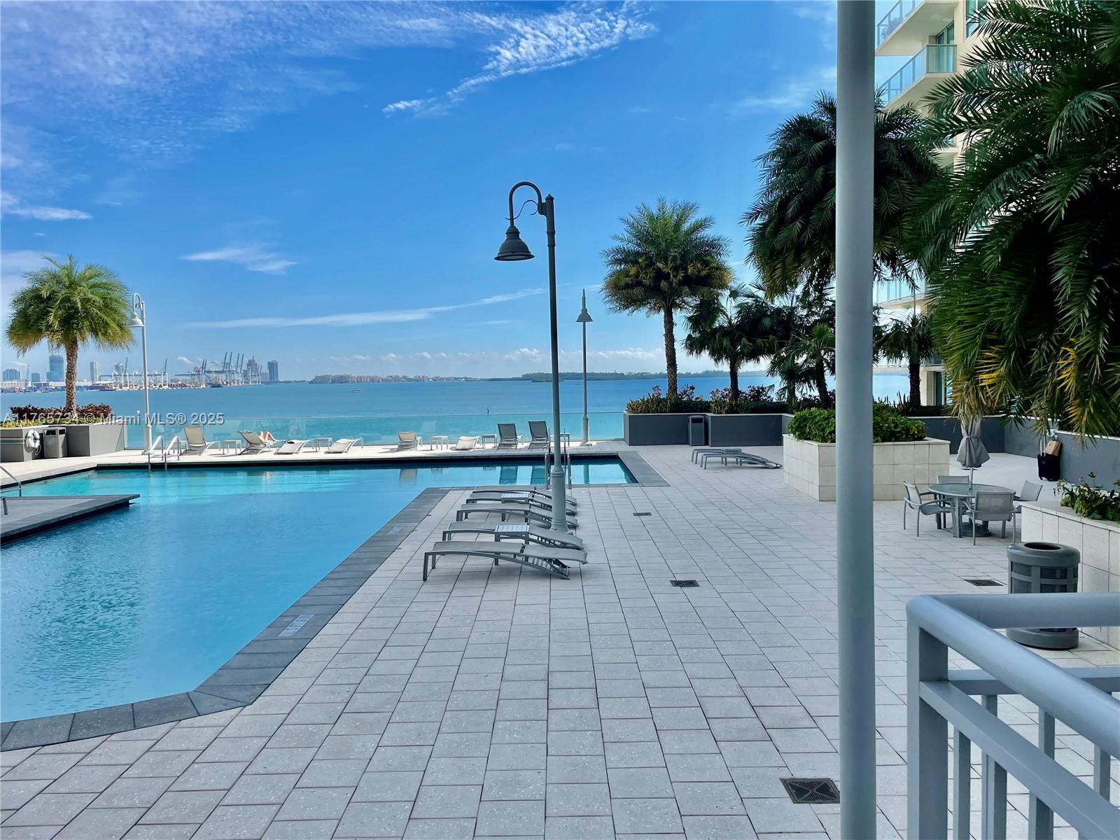 1155 Brickell Bay Dr #307, Miami FL 33131