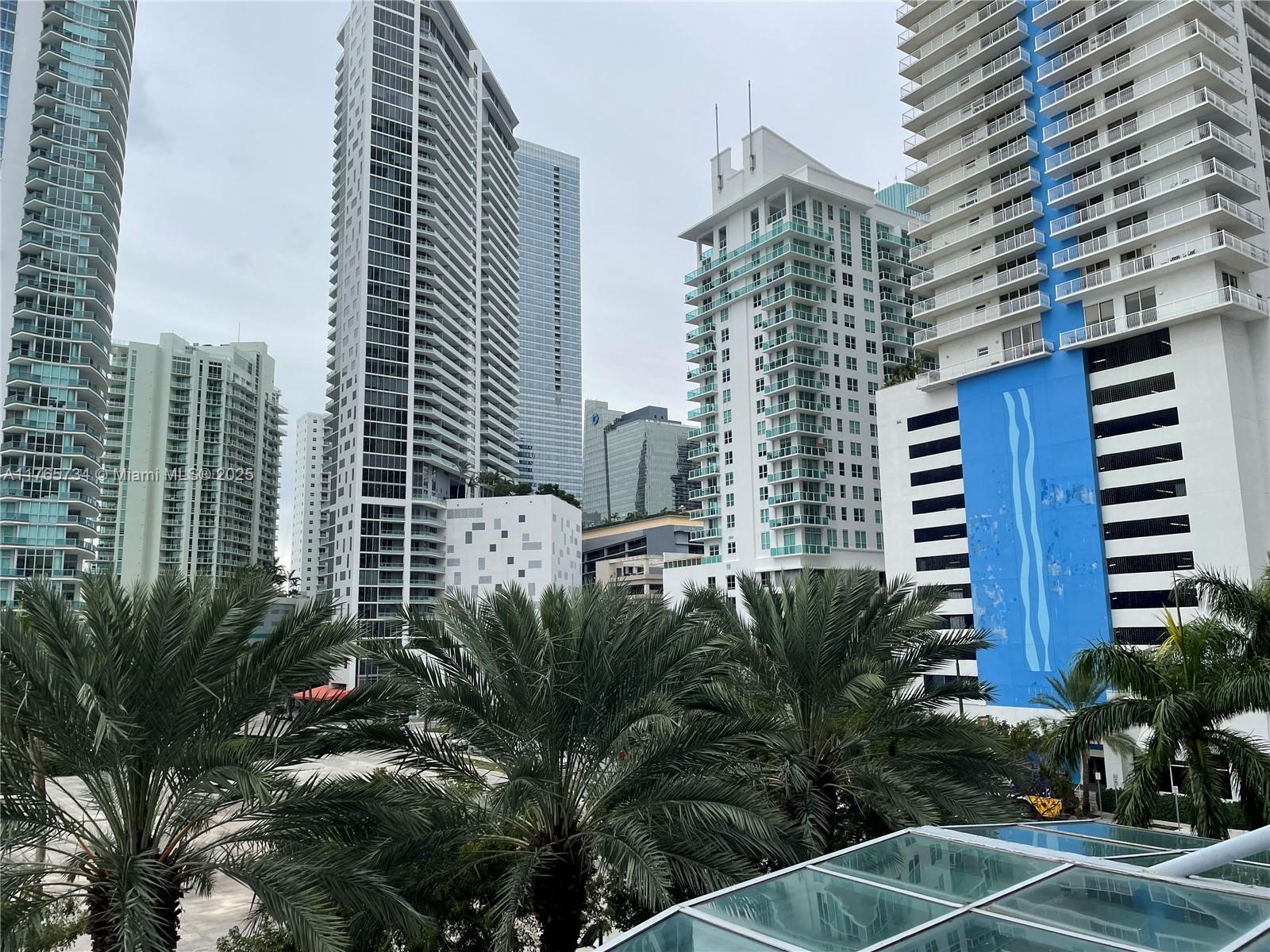 1155 Brickell Bay Dr #307, Miami FL 33131