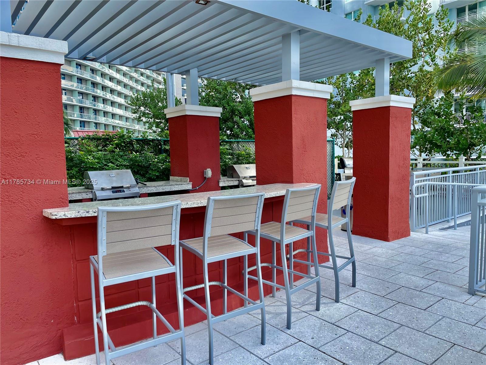 1155 Brickell Bay Dr #307, Miami FL 33131
