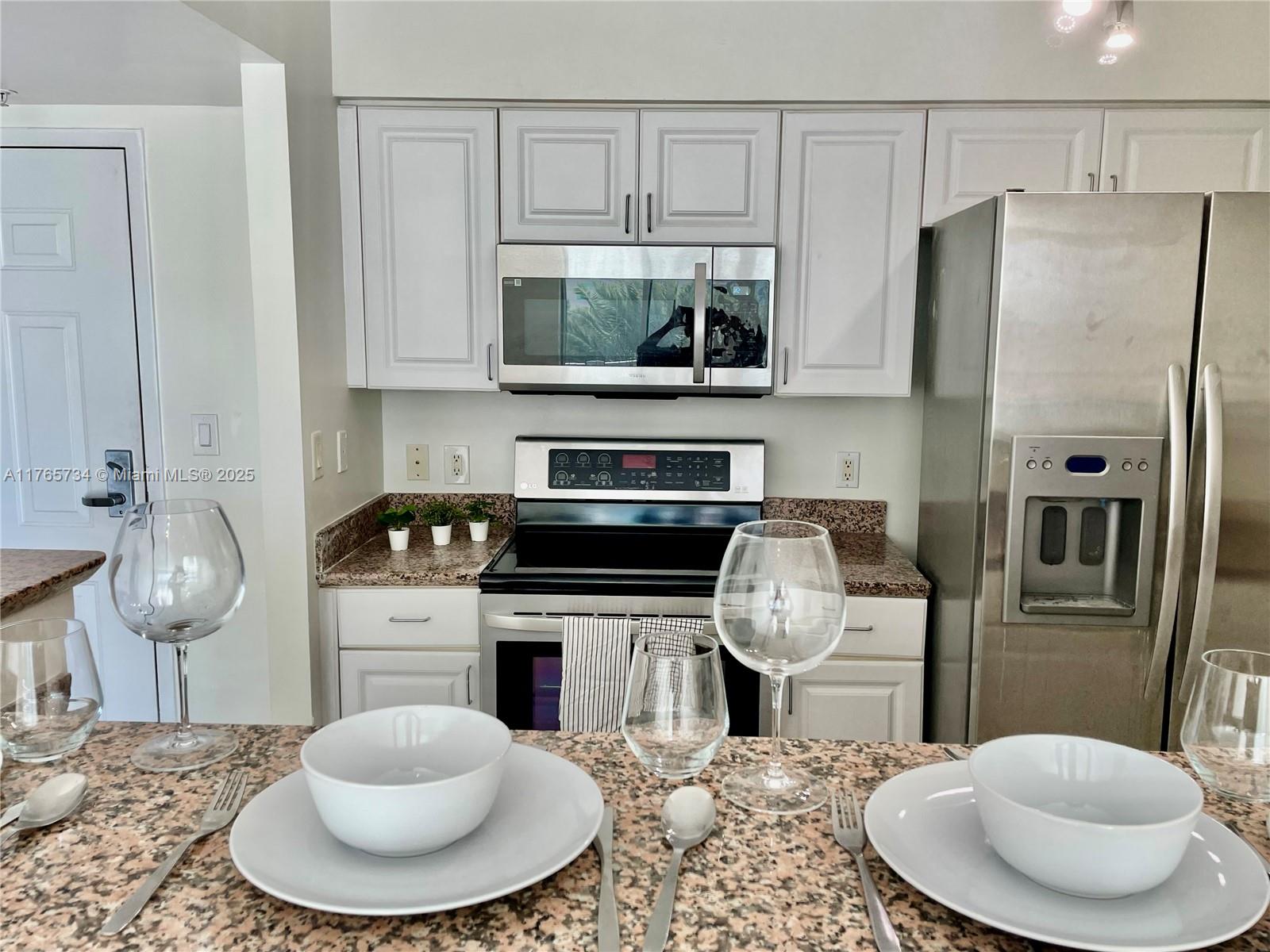 1155 Brickell Bay Dr #307, Miami FL 33131