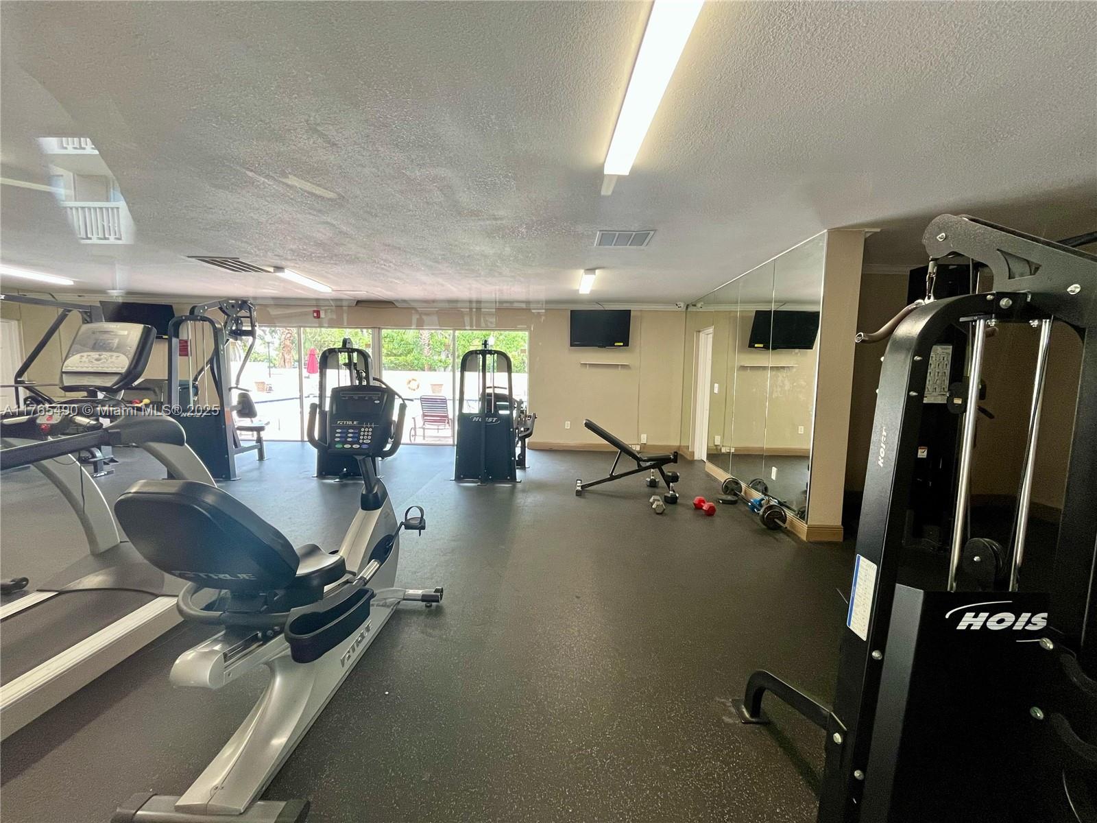 1805 Sans Souci Blvd #202, North Miami, Florida image 25