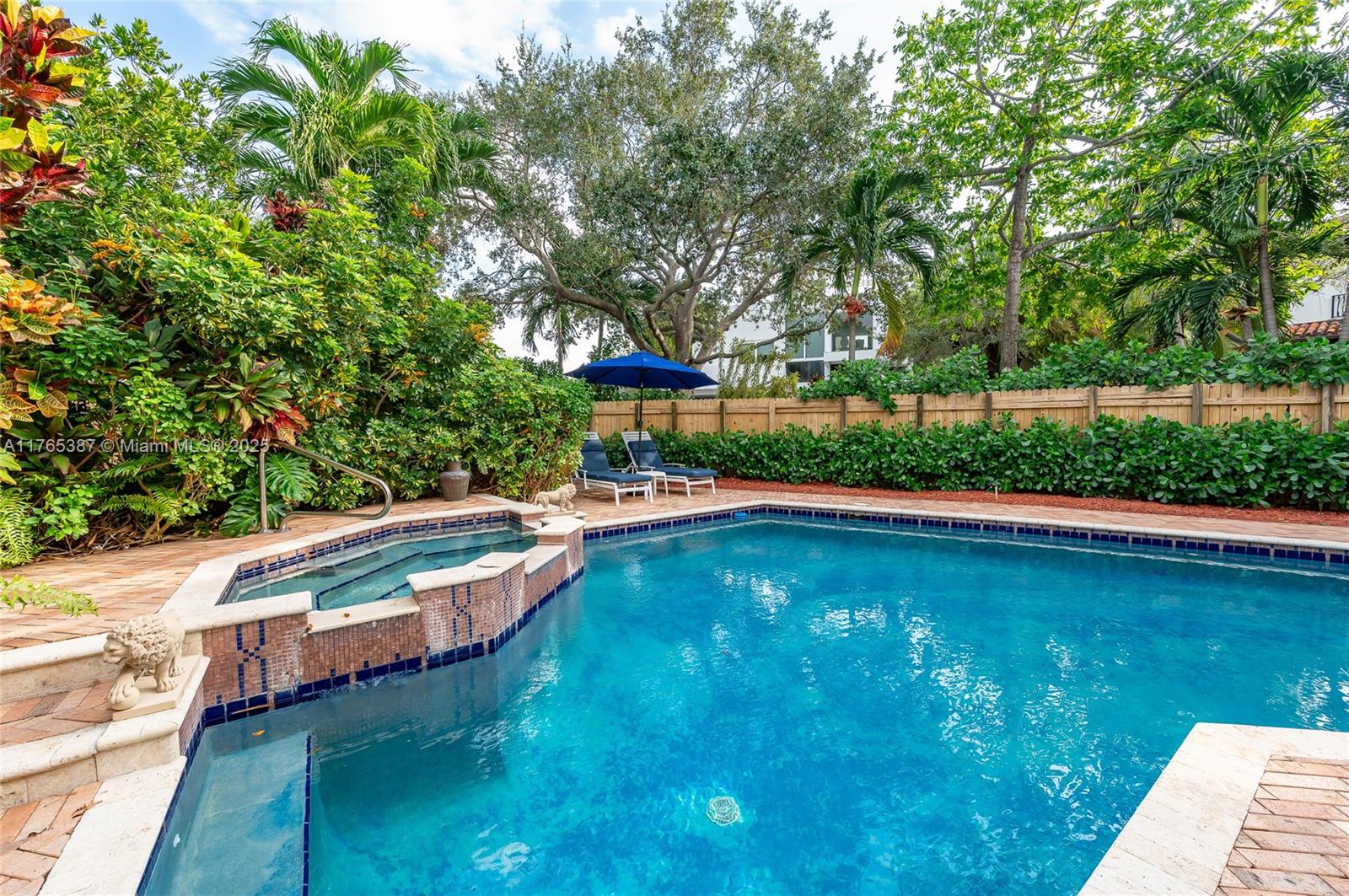269 Cranwood Dr, Key Biscayne, Florida image 8
