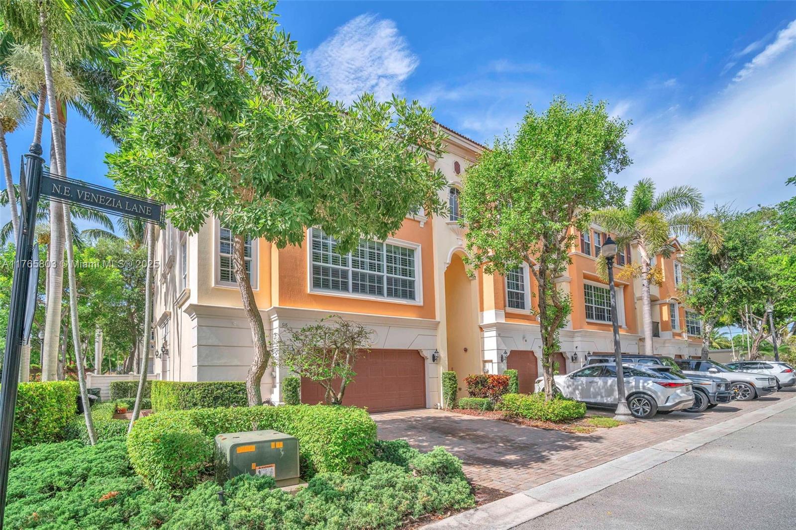 616 NE Venezia Lane #616, Boca Raton, Florida image 2