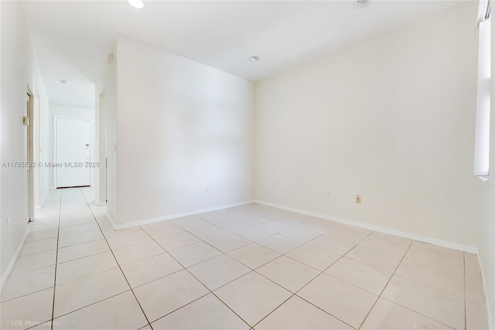 11084 SW 237th Ln, Homestead, Florida image 2