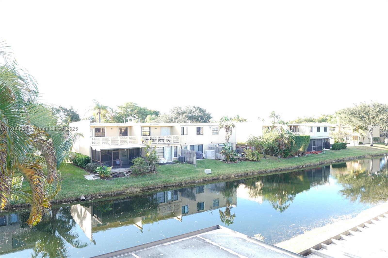 3917 NW 94th Ave, Sunrise, Florida image 2