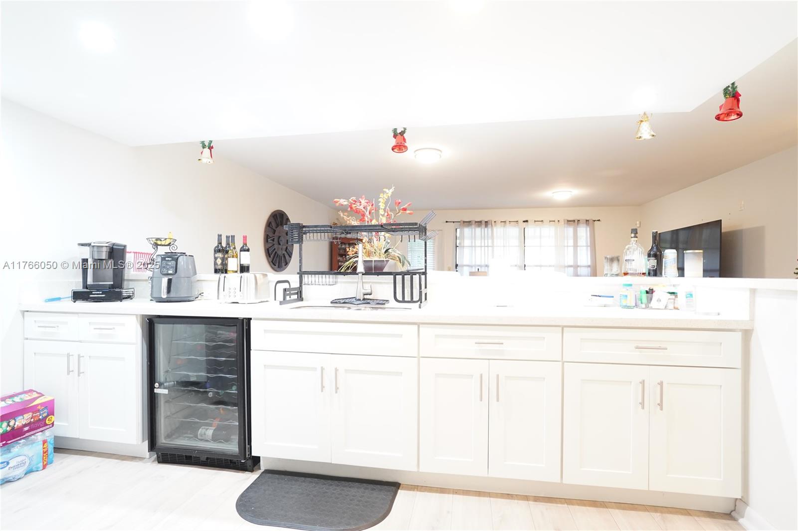 3917 NW 94th Ave, Sunrise, Florida image 5
