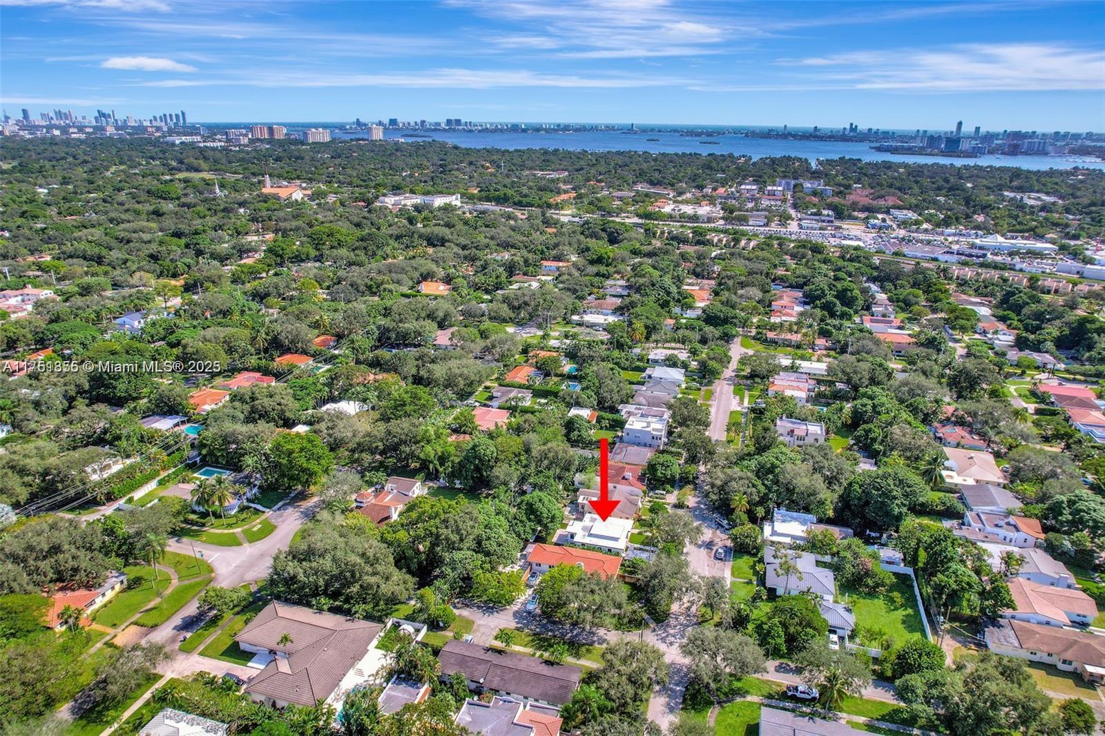 311 NE 90th St, El Portal, Florida image 22