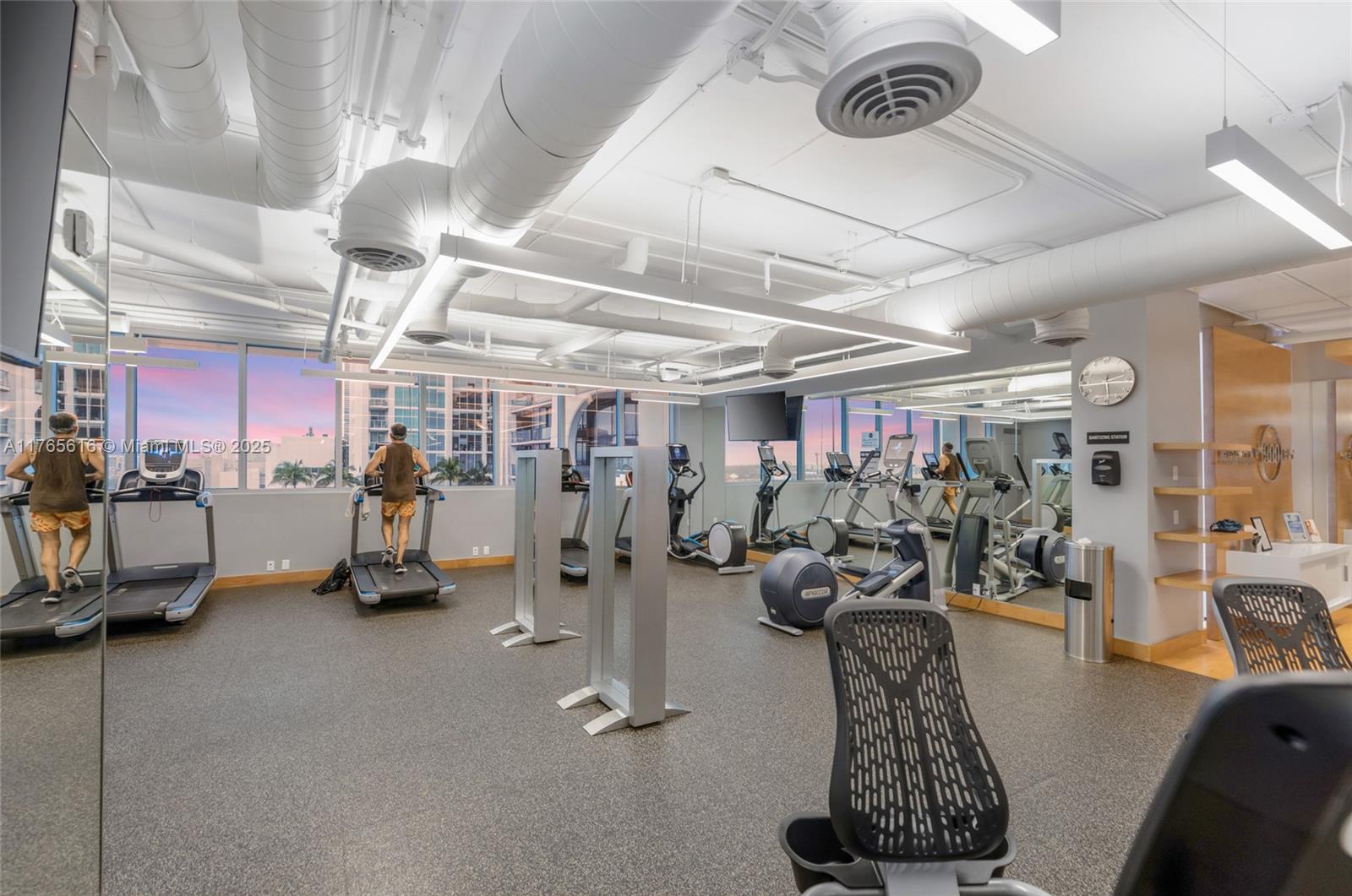 900 Biscayne Blvd #3107, Miami FL 33132