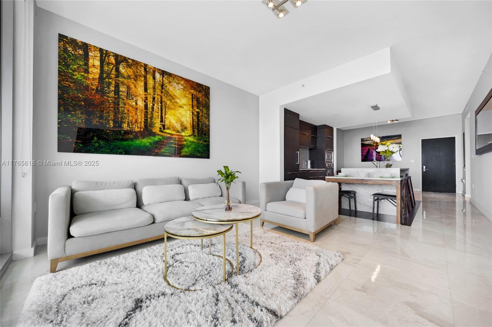 900 Biscayne Blvd #3107, Miami FL 33132
