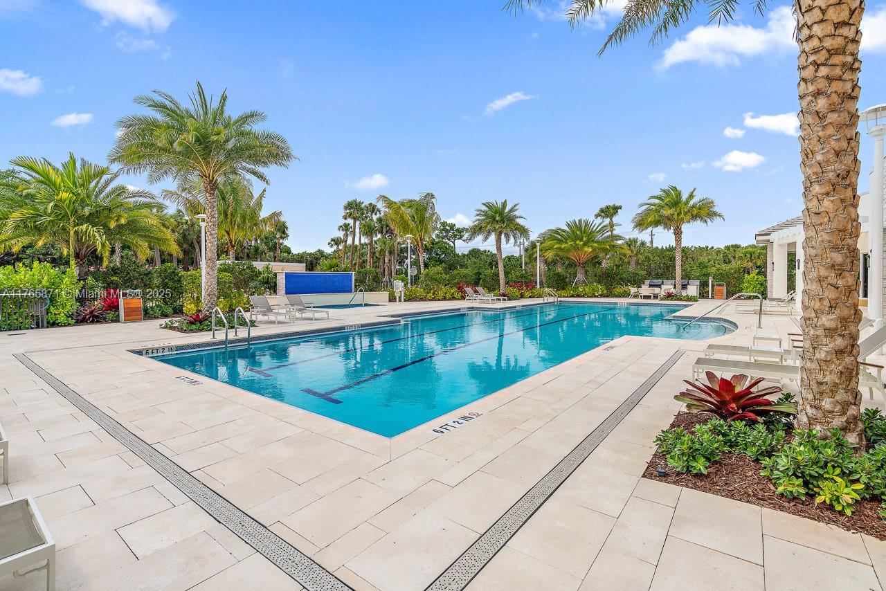 2700 Donald Ross Rd #402, Palm Beach Gardens, Florida image 22