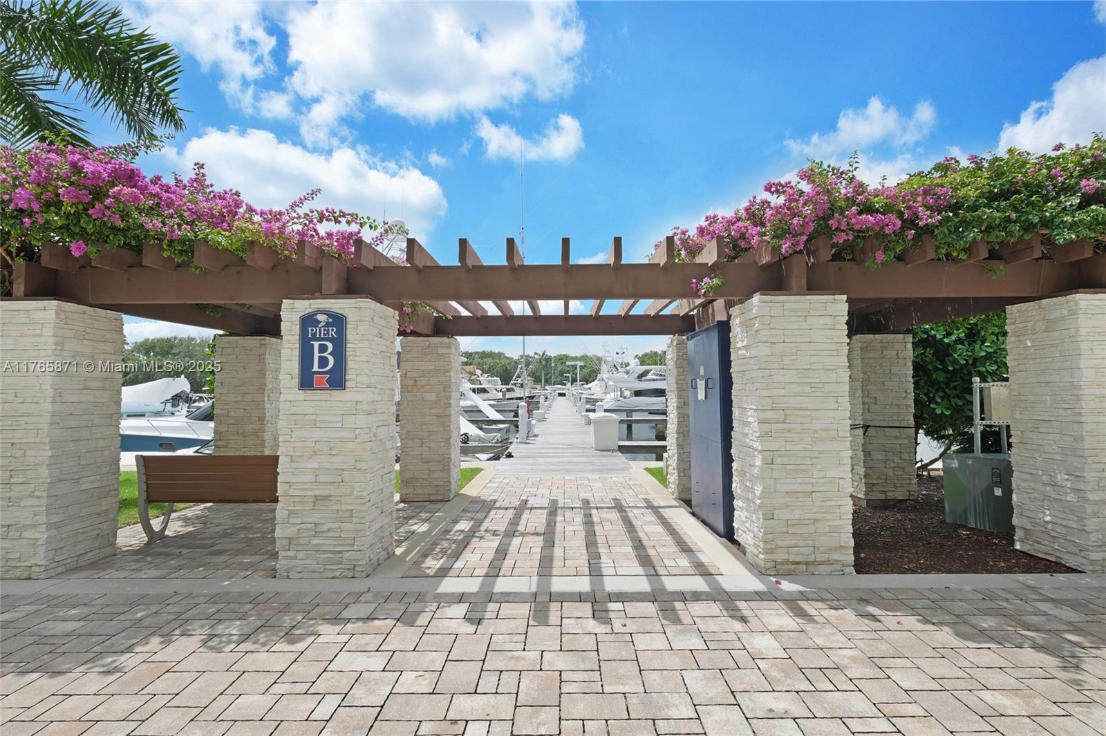 2700 Donald Ross Rd #402, Palm Beach Gardens, Florida image 35